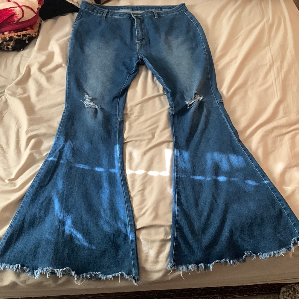 Amazon bell bottom jeans